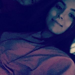 Meet your Posher, Tania